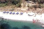 river camp in garhwal himalayas,india river camp side,india river nature camp,nature camp in the indian himalayas,indian himalaya nature camps
