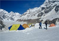 malarie-munsayari trekking,malarie trekking india himalayas,himalaya malarie munsayari trekking,high pass trekking malaire to munsayrai,munsuyari-malarie trekking